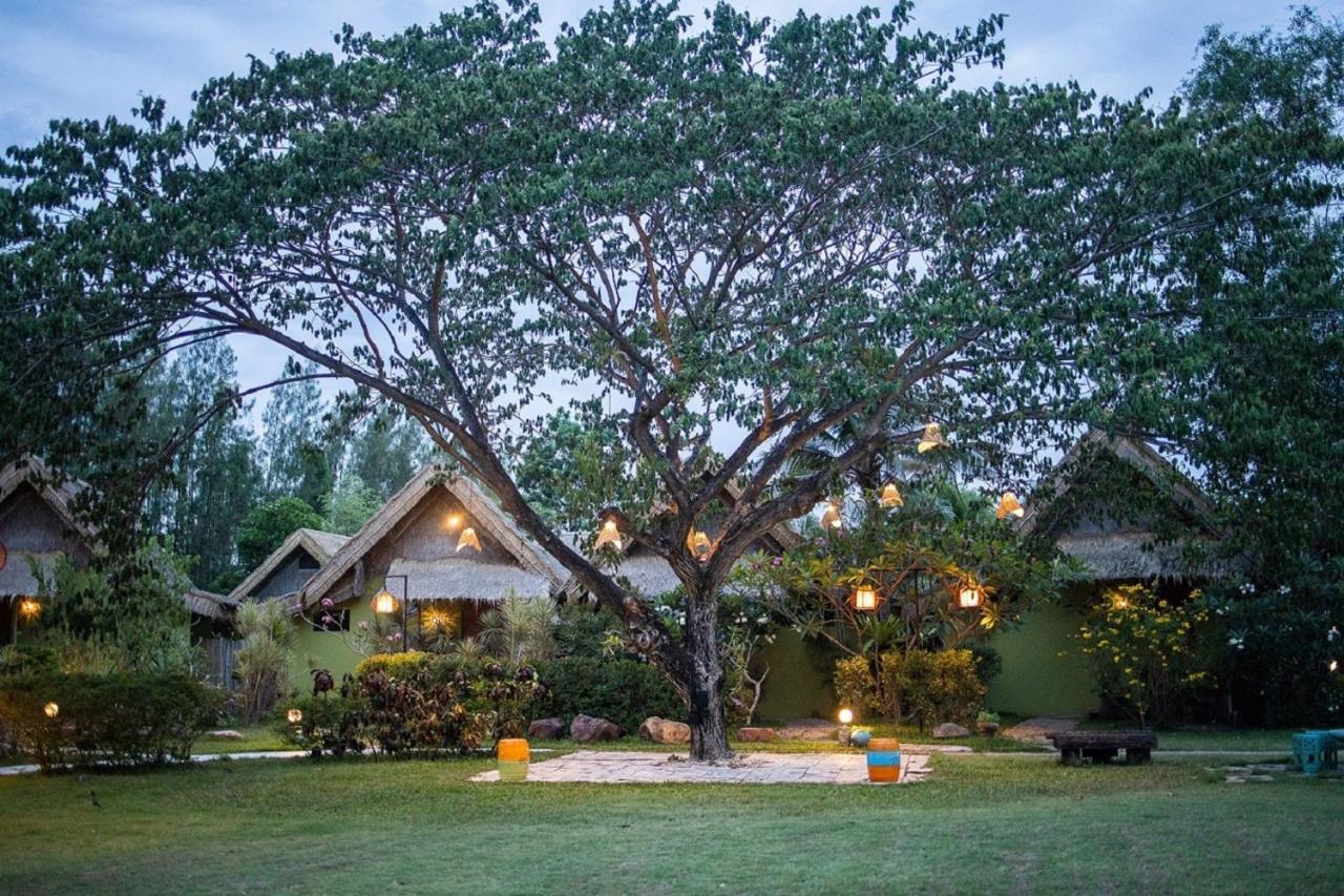 Asita Eco Resort Ампхава Экстерьер фото